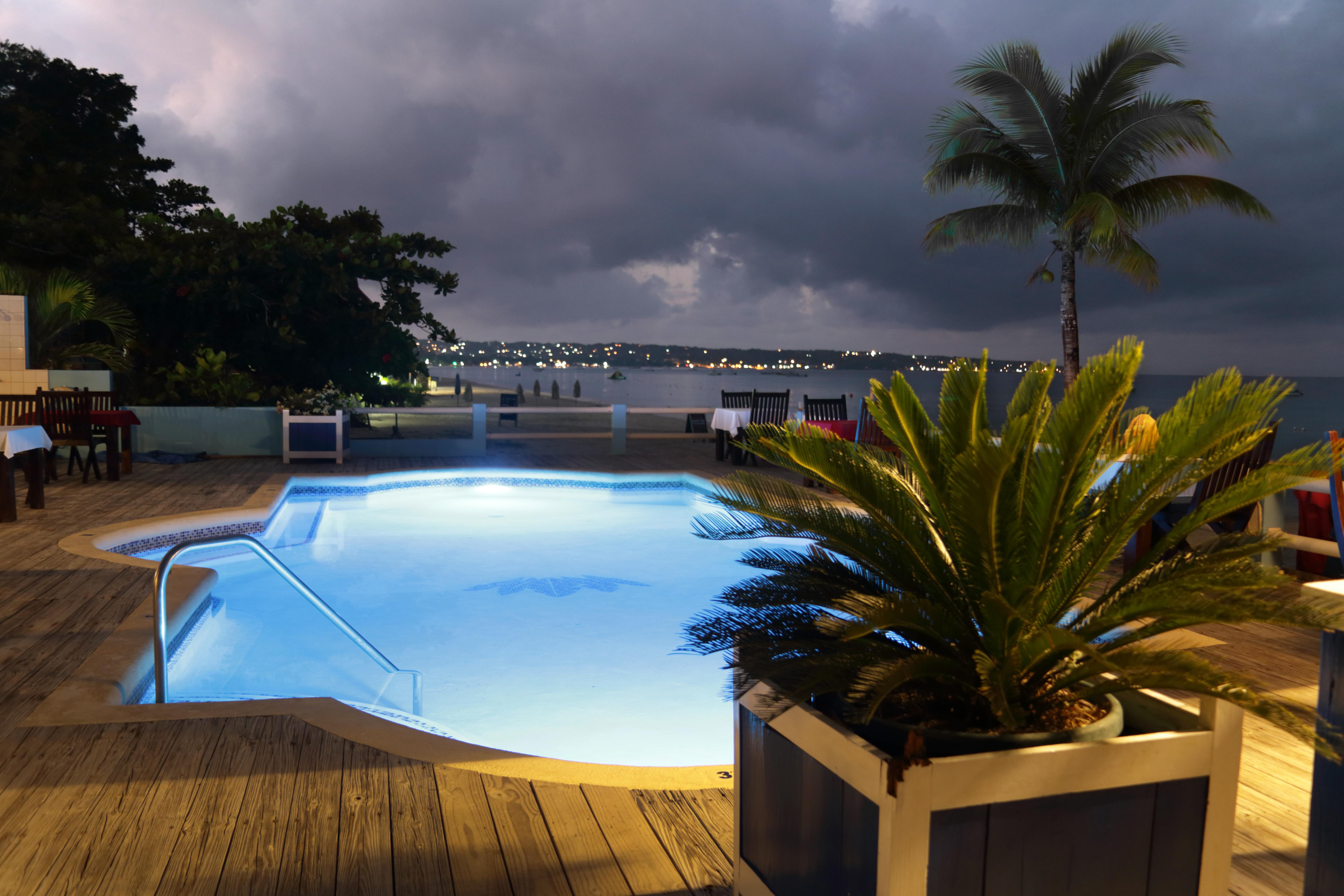 Negril Palms Hotel Exterior photo