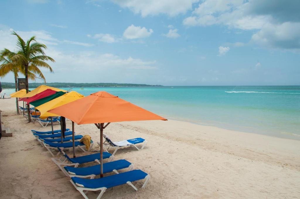 Negril Palms Hotel Exterior photo