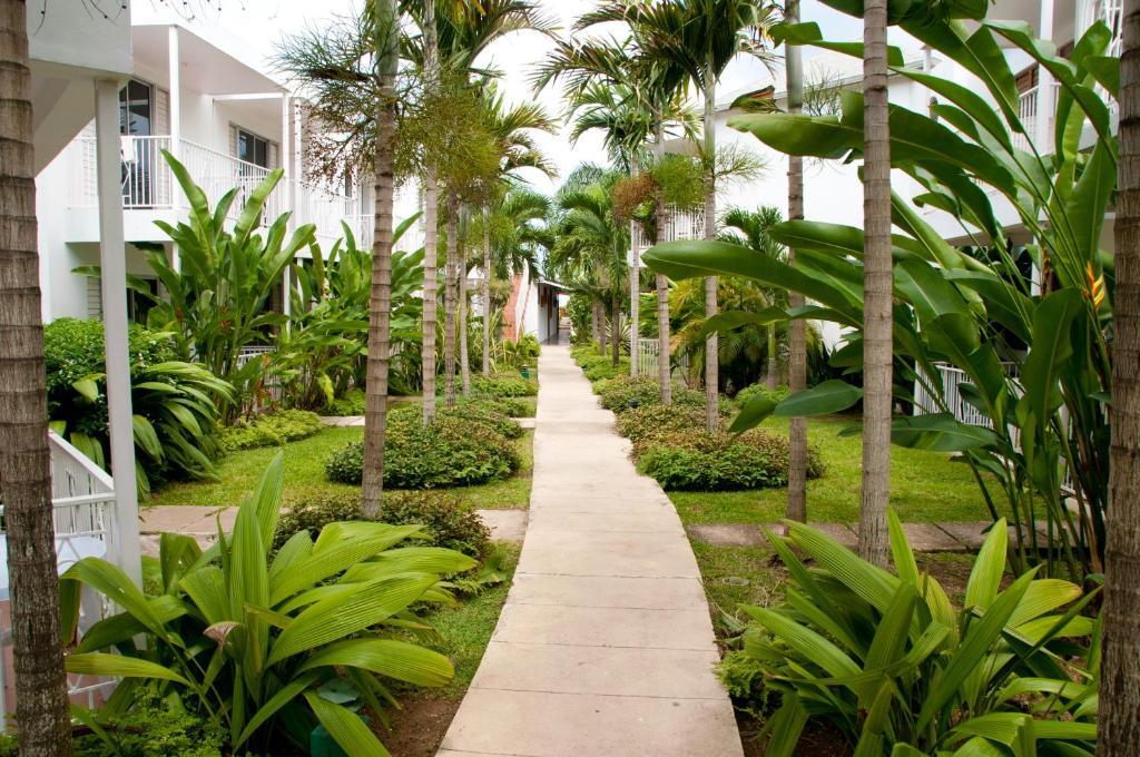 Negril Palms Hotel Exterior photo