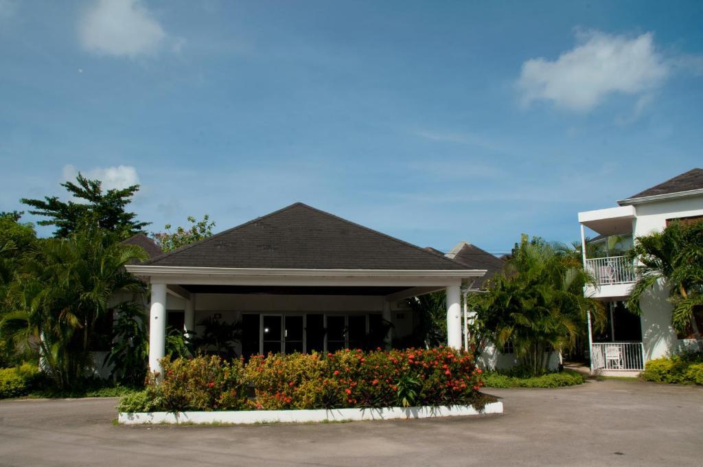 Negril Palms Hotel Exterior photo